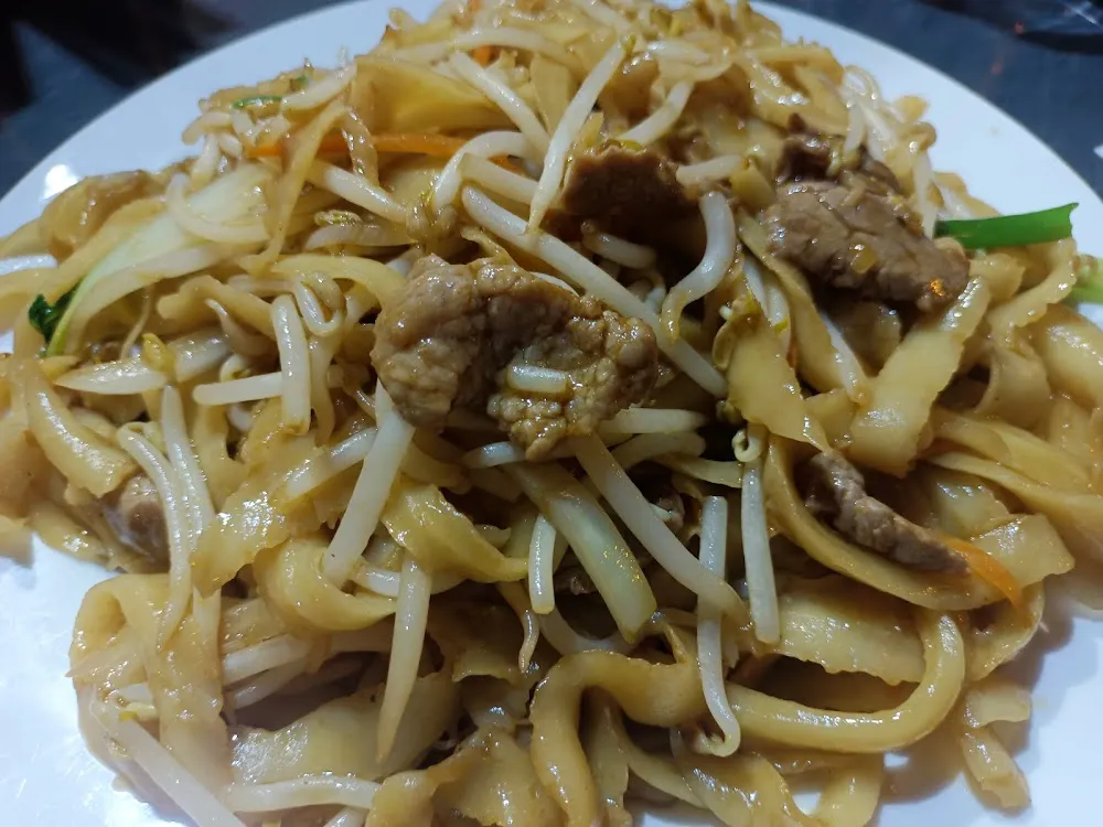 Nouilles Sautées Au Boeuf